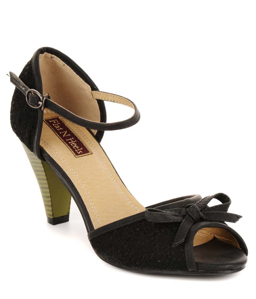 heels with flat bottom