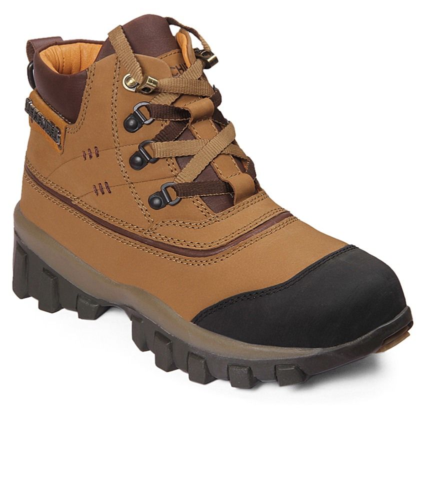 Red chief sale defender shoes