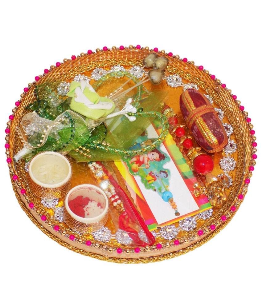 Aviv Multicolor Fabric Set Of 3 Bhaiya, Bhabi And Kid Rakhi With Door Tag, Rice And Roli available at snapdeal for Rs.499
