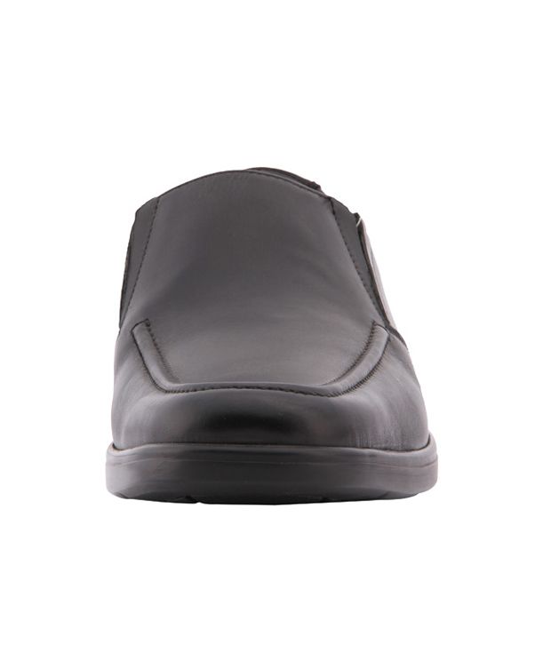 Hush Puppies Sober Black Shoes