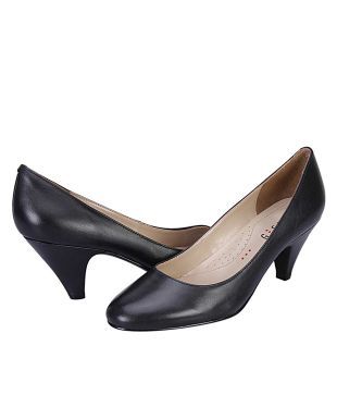 Giselle Classic Black Heel Pumps
