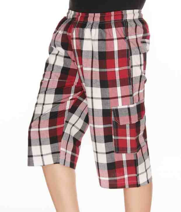 Kera Classic Maroon Checkered Capri