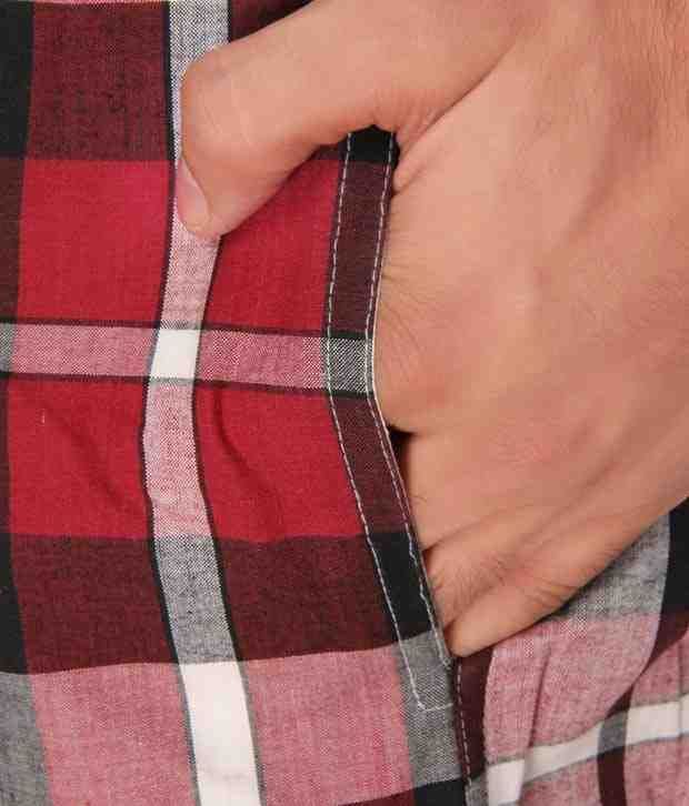Kera Classic Maroon Checkered Capri