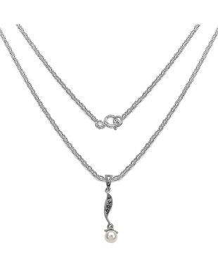 Johareez Magnificent Pearl Pendant with Chain