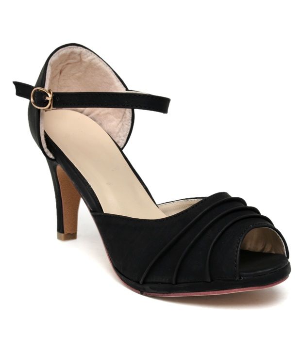 Original Universal | Trainers women, Womens sandals, Teva original universal