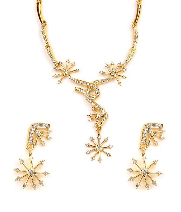 Juvalia and You Twinkling Necklace Set