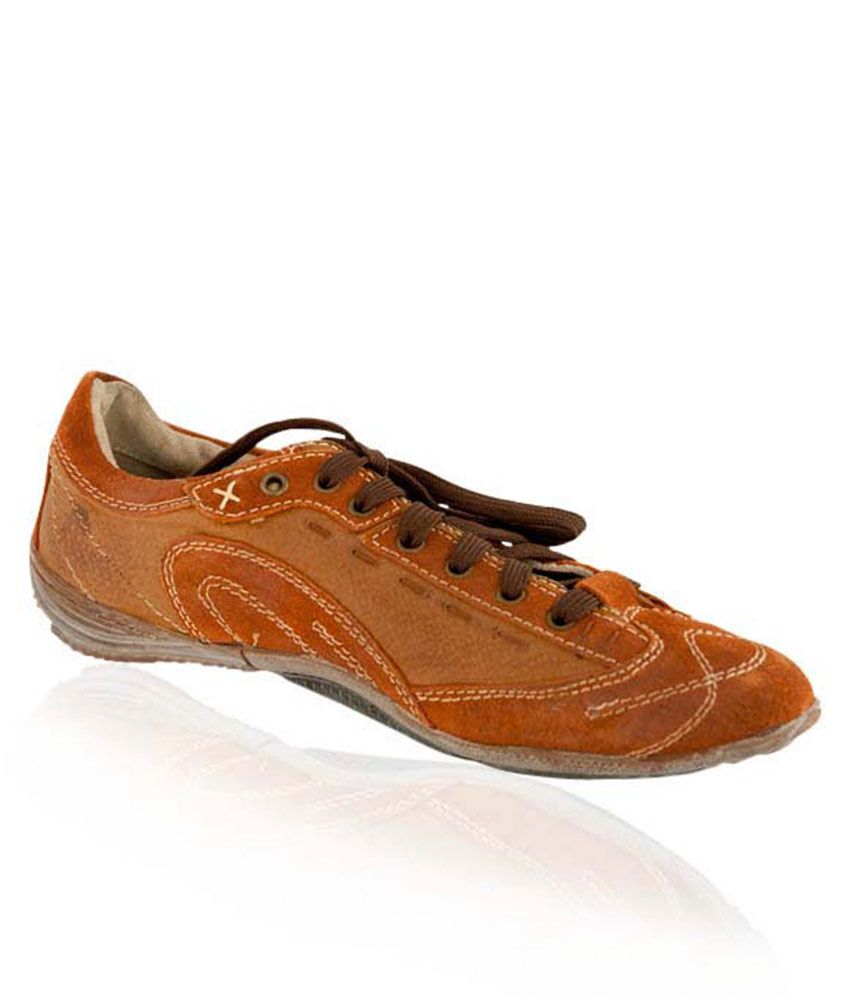Aventura Outfitters Stylish Coffee Color Leather Casual Shoes (brown)