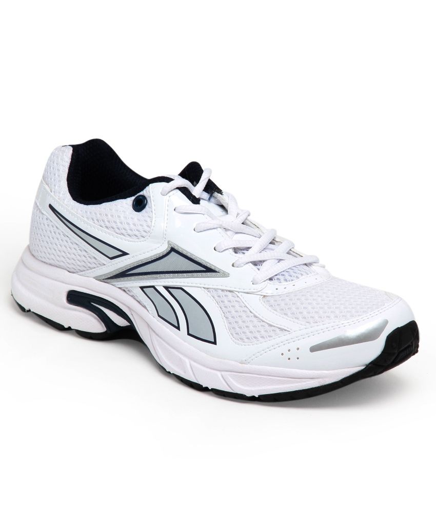 Reebok sports sales shoes online india