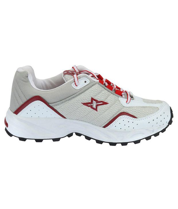 Sparx Moving White \u0026 Red Sports Shoes 