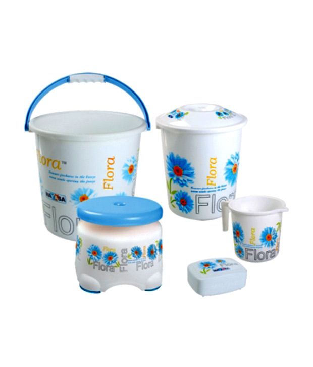 Nayasa Cozy Bathroom Set