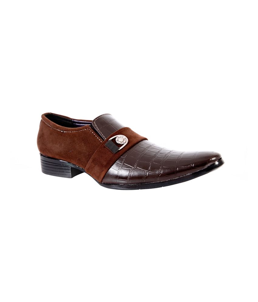 tan color formal shoes