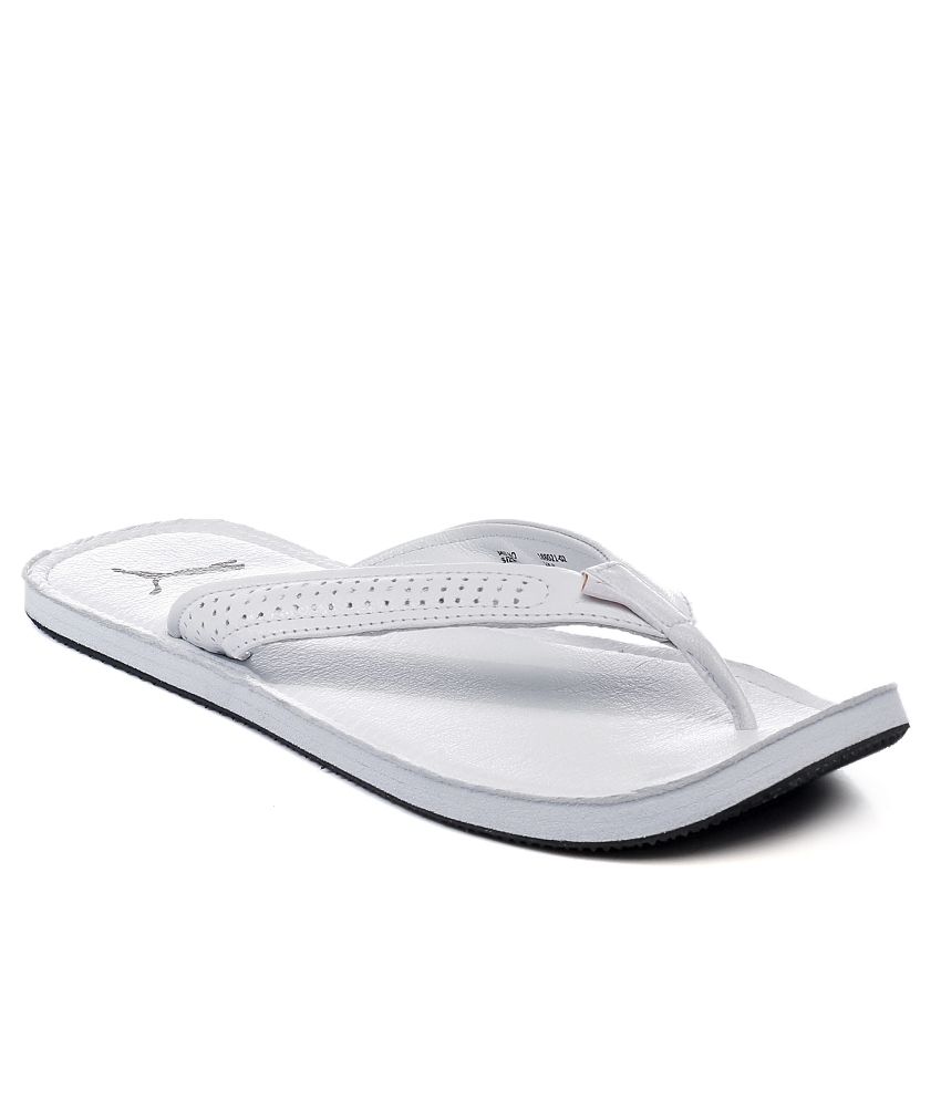 puma flip flops myntra