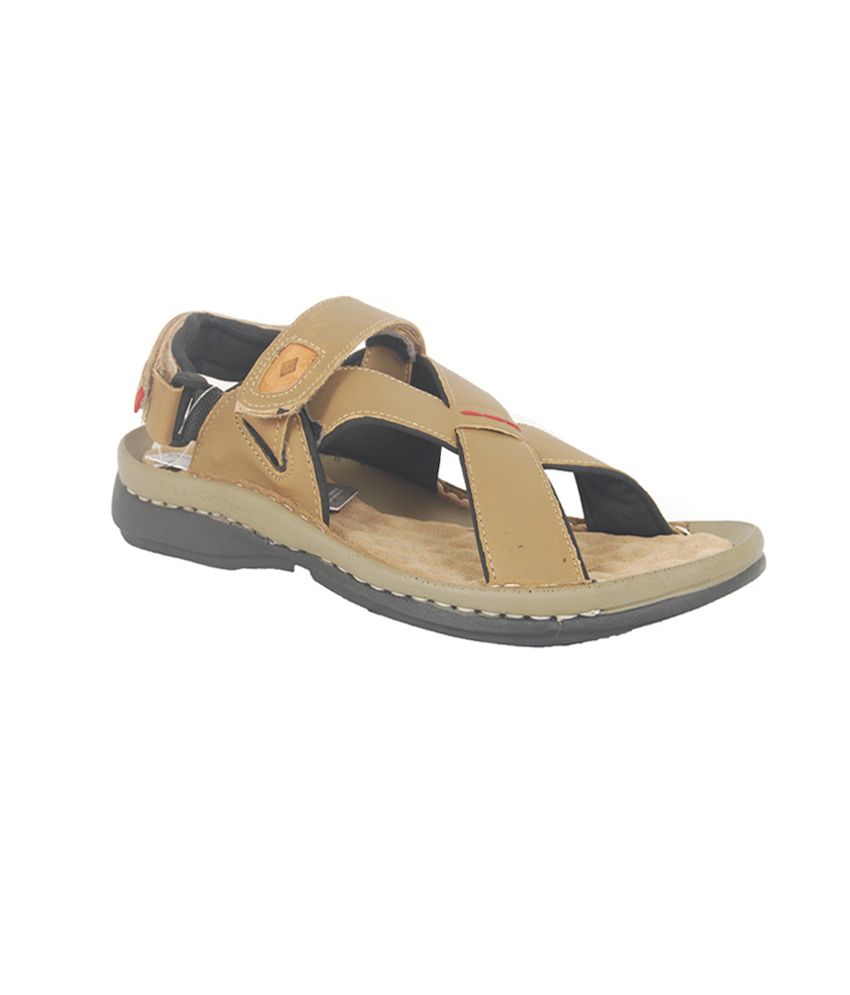 lee cooper sandals snapdeal