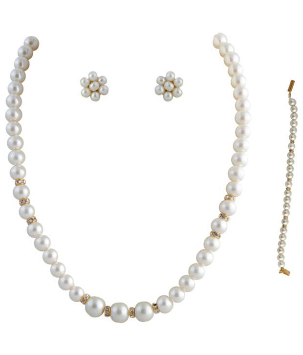 80% OFF on Classique Designer Jewellery Elegant Pearl Necklace Set