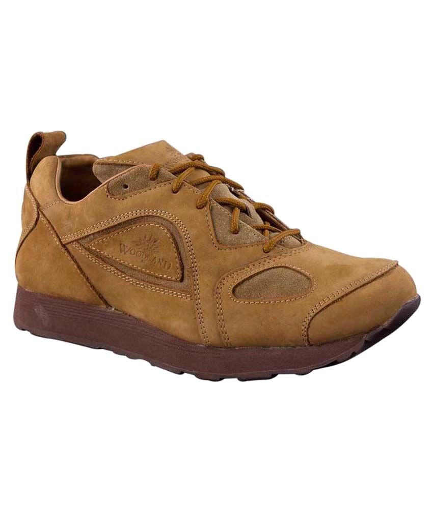 casual shoes brown