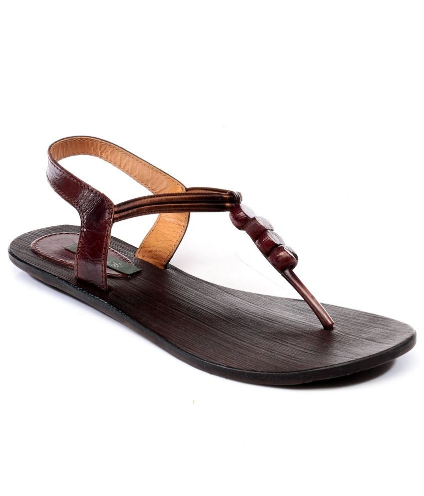 catwalk flat sandals