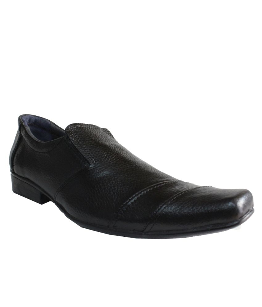 25% OFF on Alert Black Leather Formal Shoes For Men on Snapdeal
