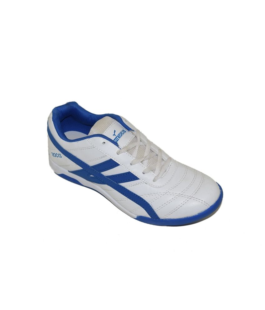 rocks sports shoes