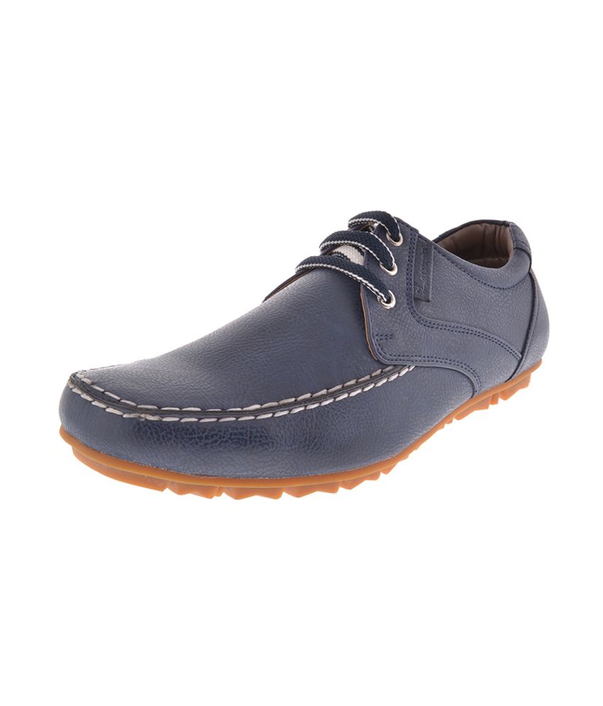 OFF on Lawman Pg3 Navy Men Casual Shoes 
