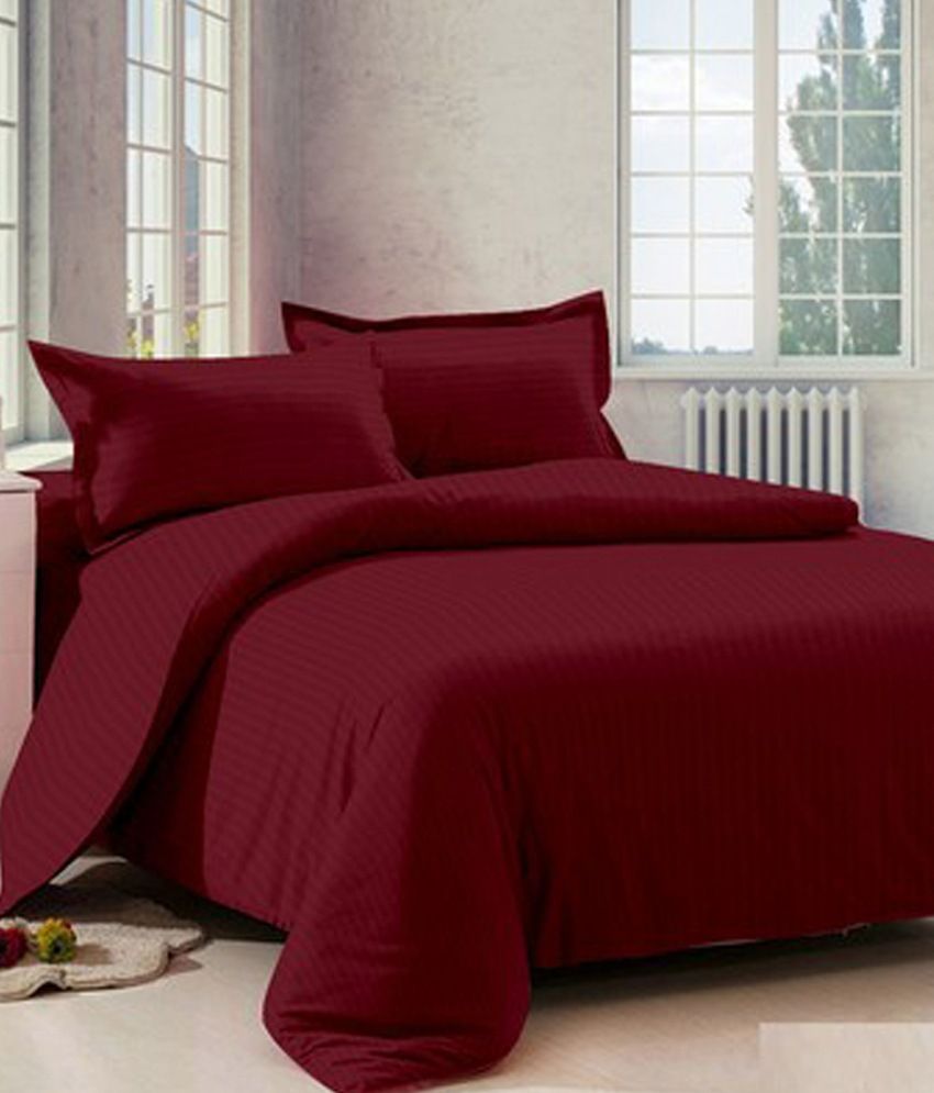 Bombay Dyeing Satin Strip Cotton Double Bedsheet With Two Pillow Covers