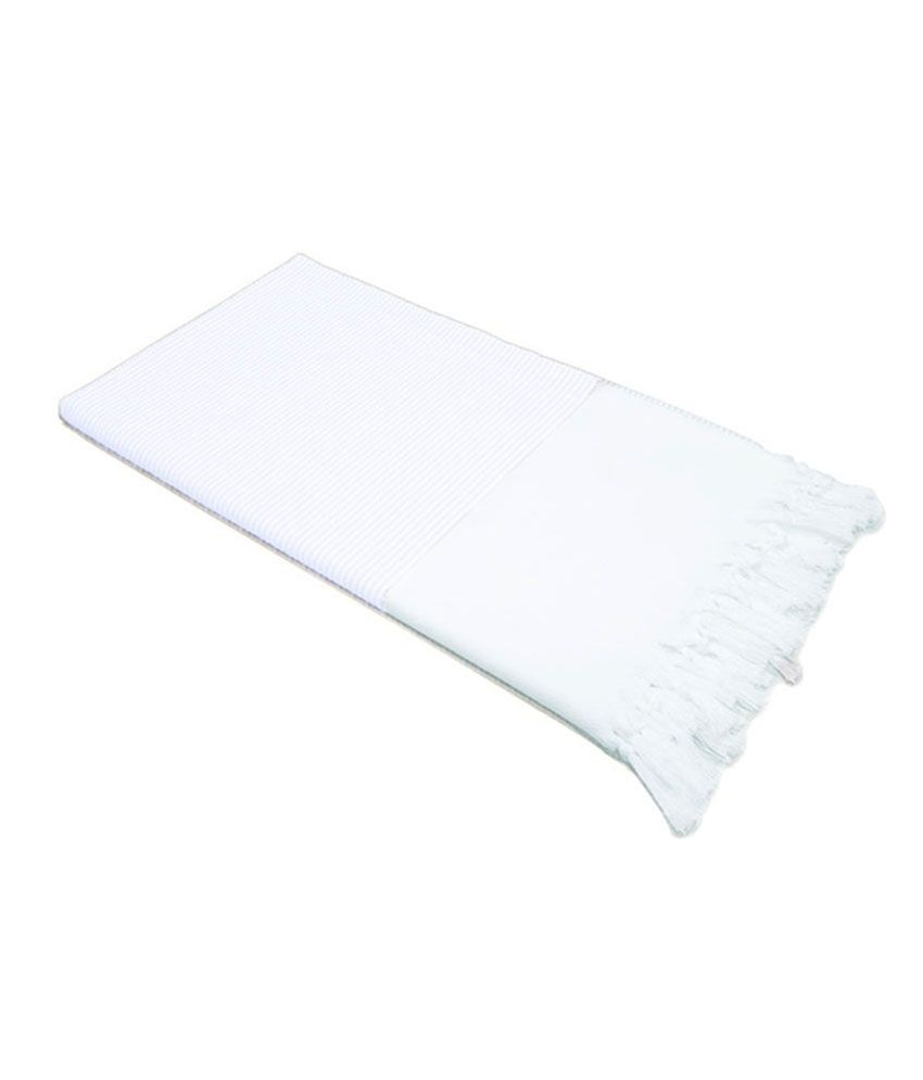 22 Off On Ramraj White Cotton Bath Towel On Snapdeal Paisawapas Com