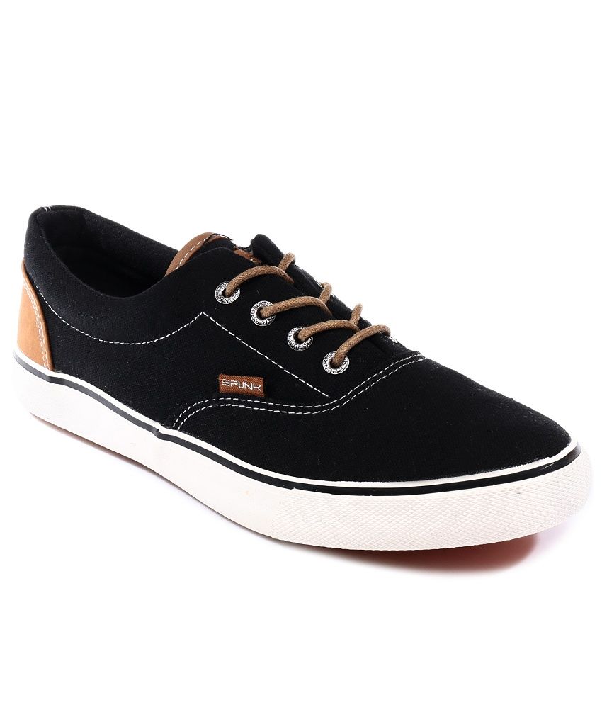 spunk shoes price in big bazaar