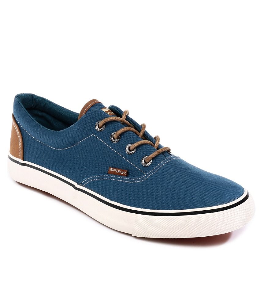 spunk shoes price in big bazaar