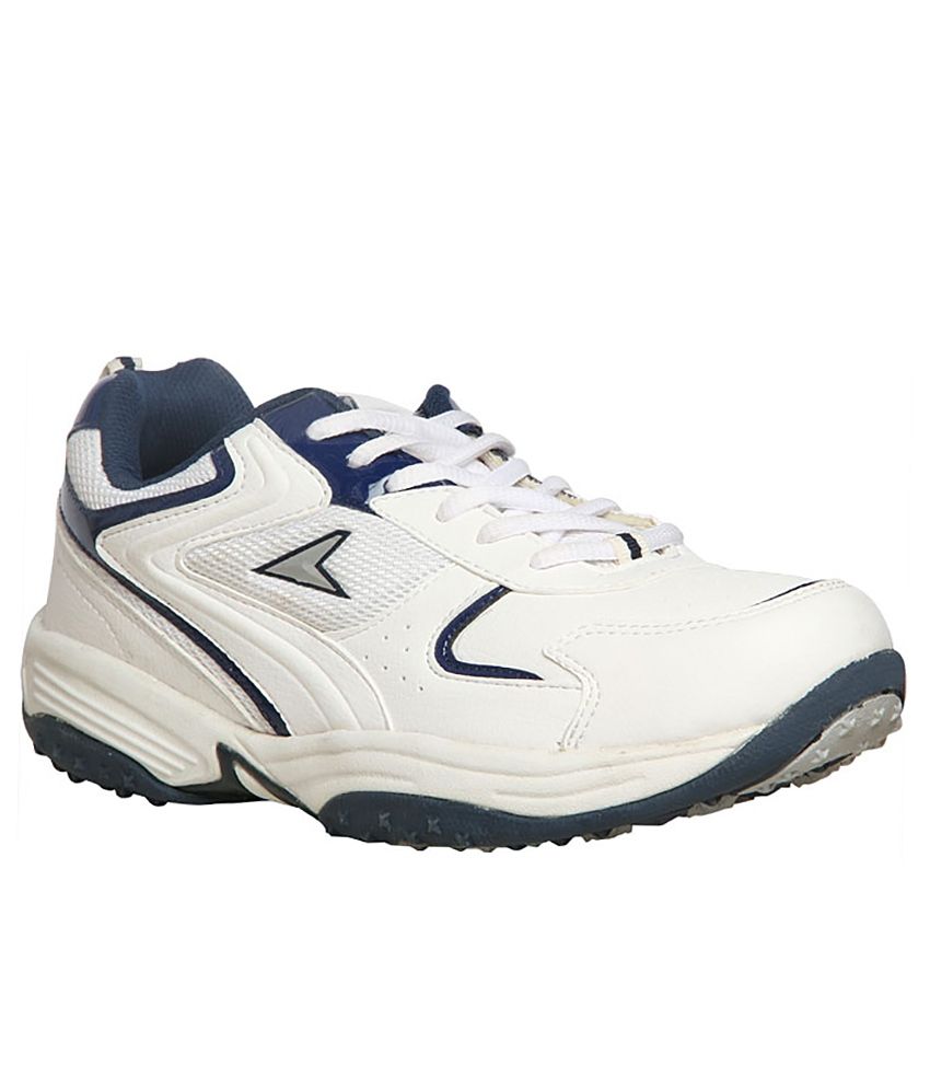 Sports shoes hotsell white colour