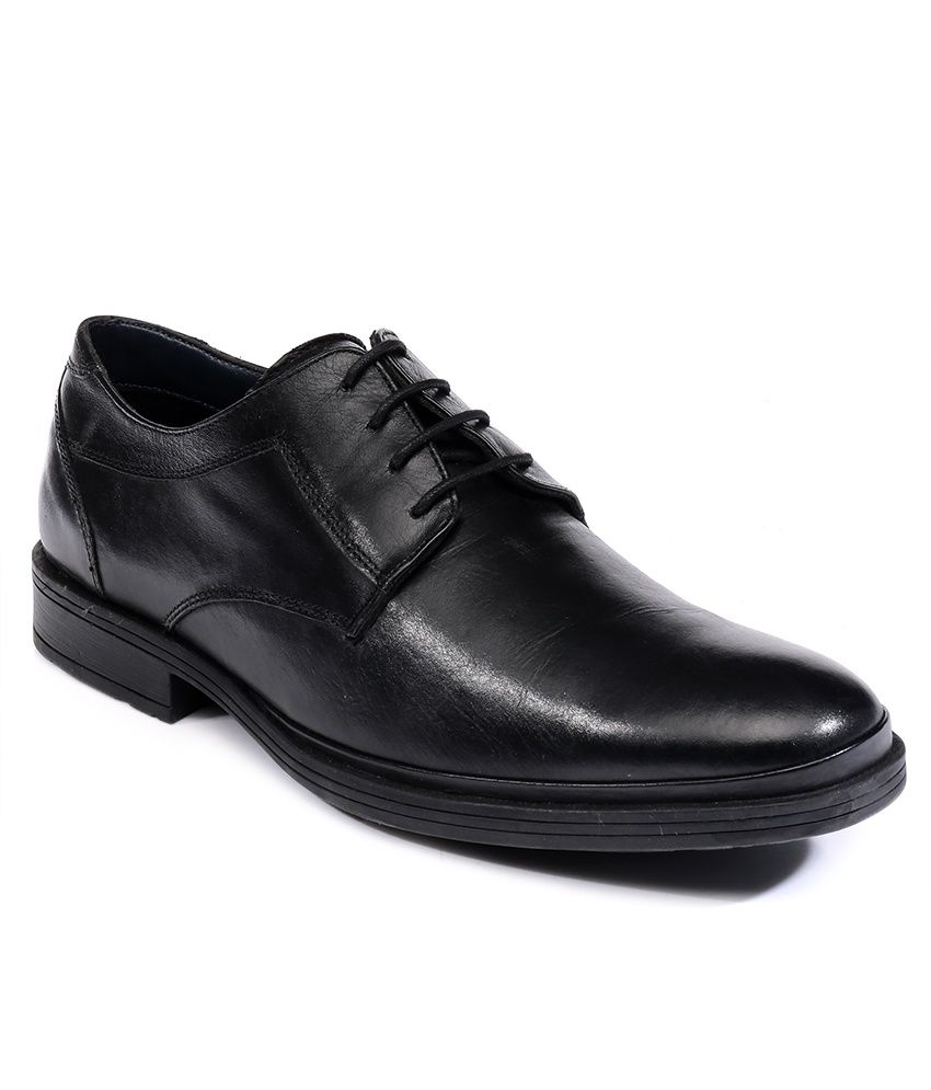 65% OFF on Nez By Samsonite Black Formal Shoes on Snapdeal