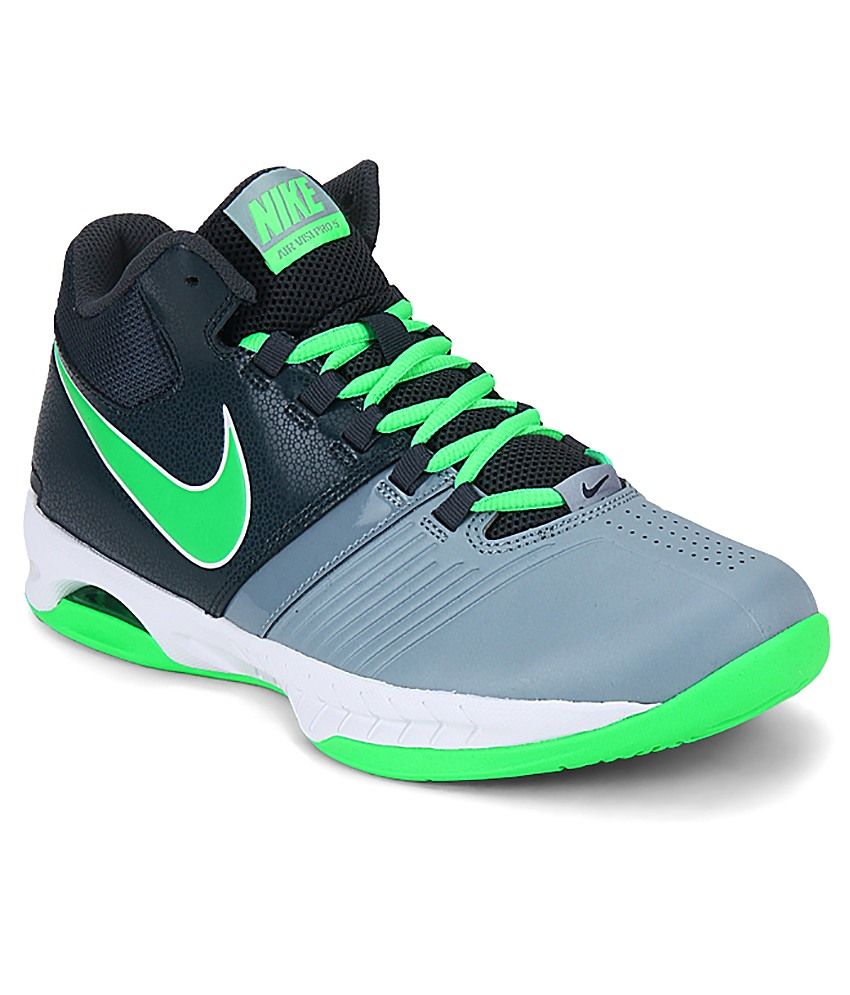 Nike Air Visi Pro V Basketball Sport Shoes available at snapdeal for Rs.3485