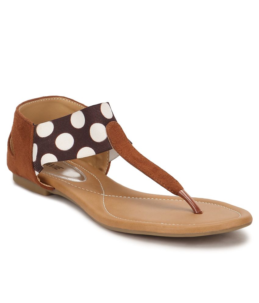 ladies tan flat sandals
