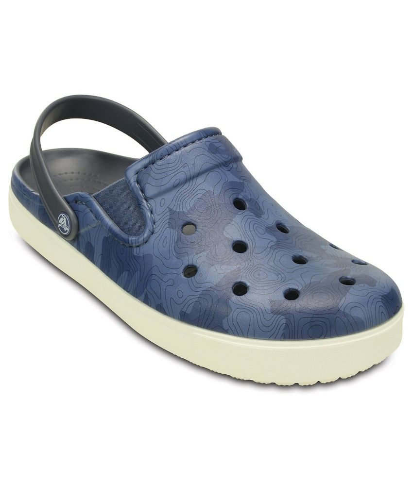 crocs floaters for men