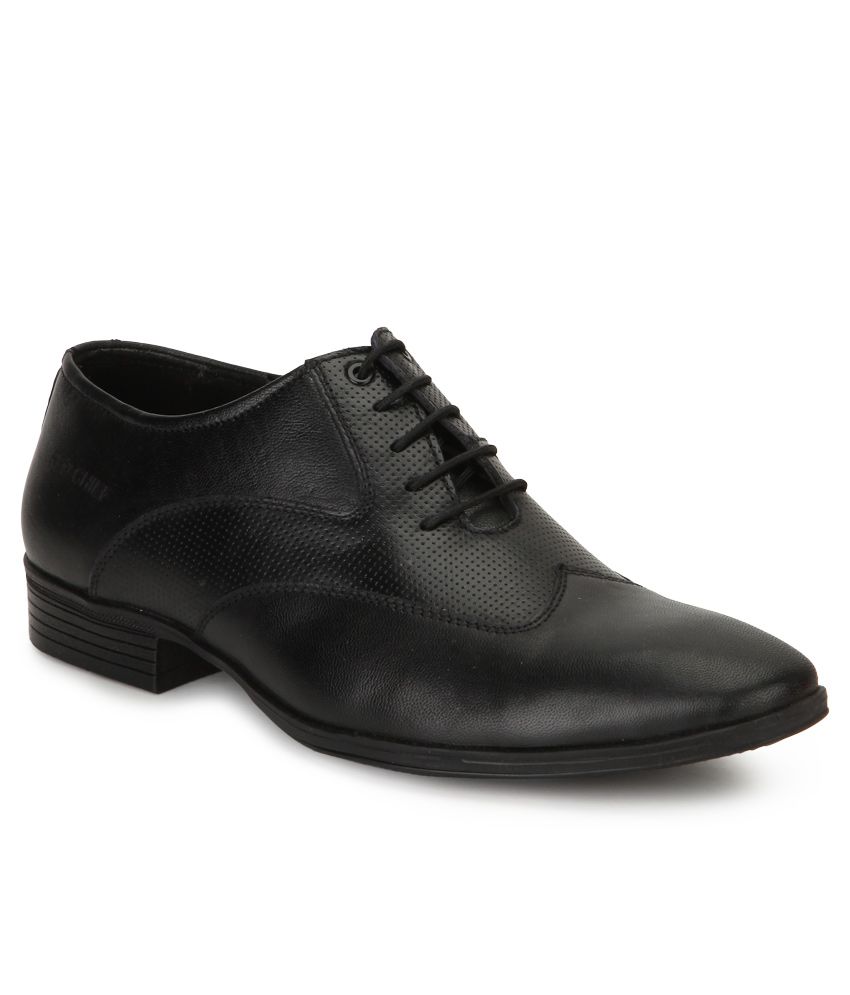 formal shoes in red chief