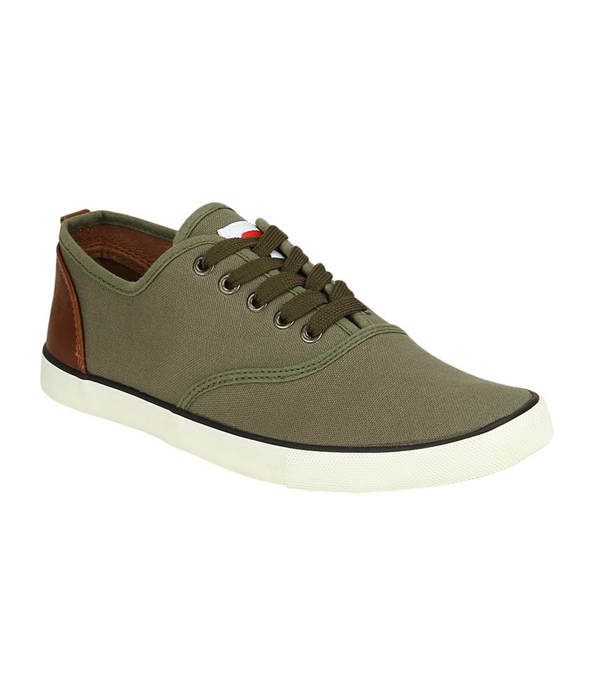 fila shoes green colour