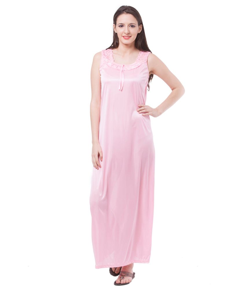 gown for first night