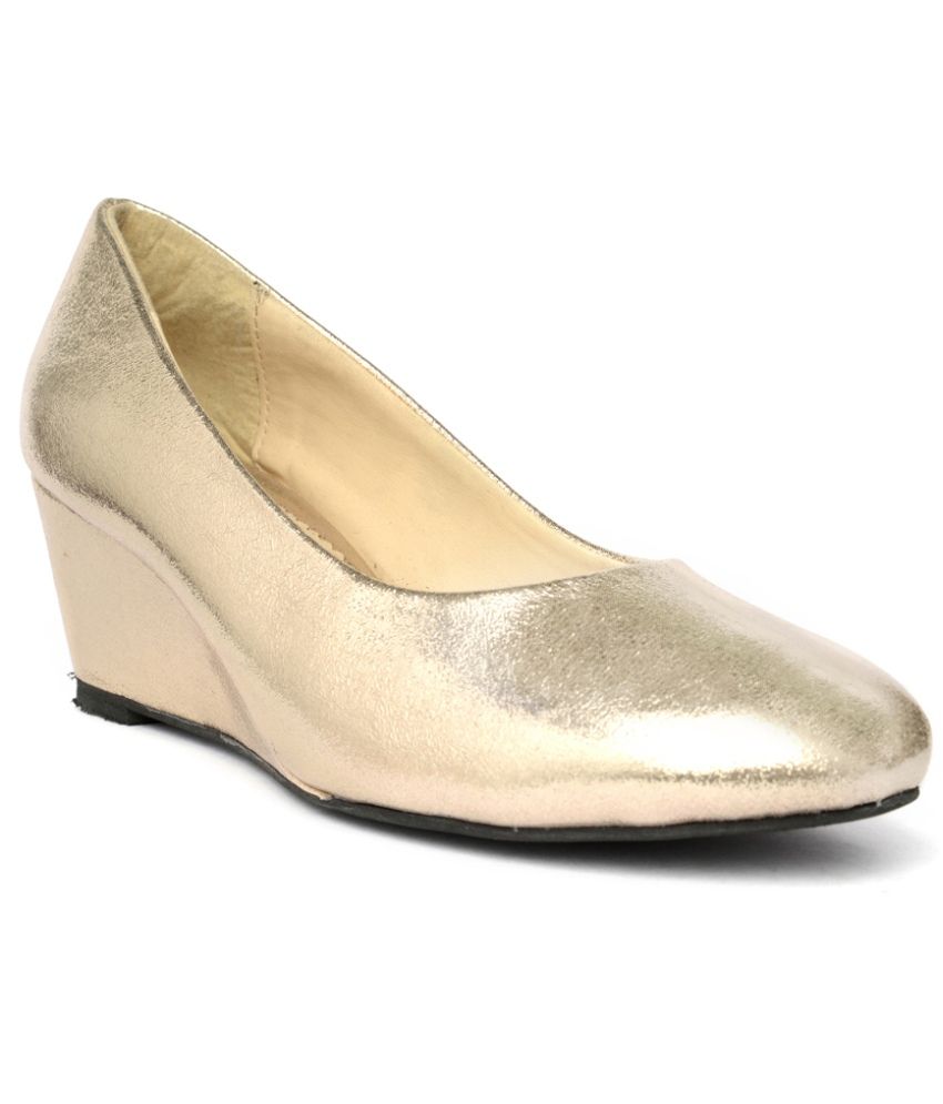 bruno manetti wedges