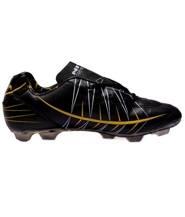 best nivia football boots