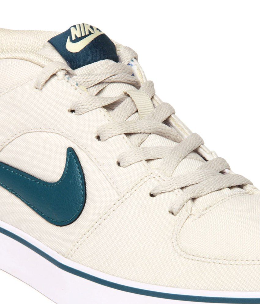 nike white canvas sneakers