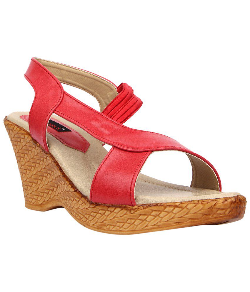 Kz Classics Pretty Red & Beige Wedges for Women Price in India- Buy Kz ...