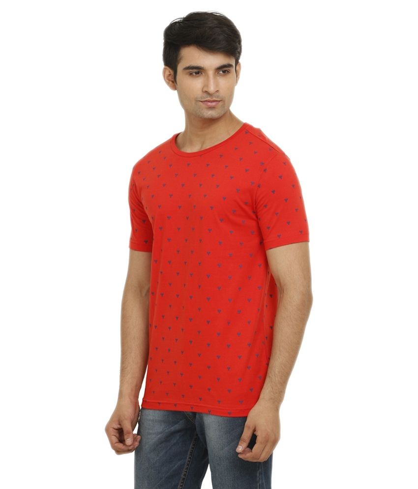 GANZM Men Cotton Round Neck Red TShirt Buy GANZM Men Cotton Round Neck Red TShirt Online at