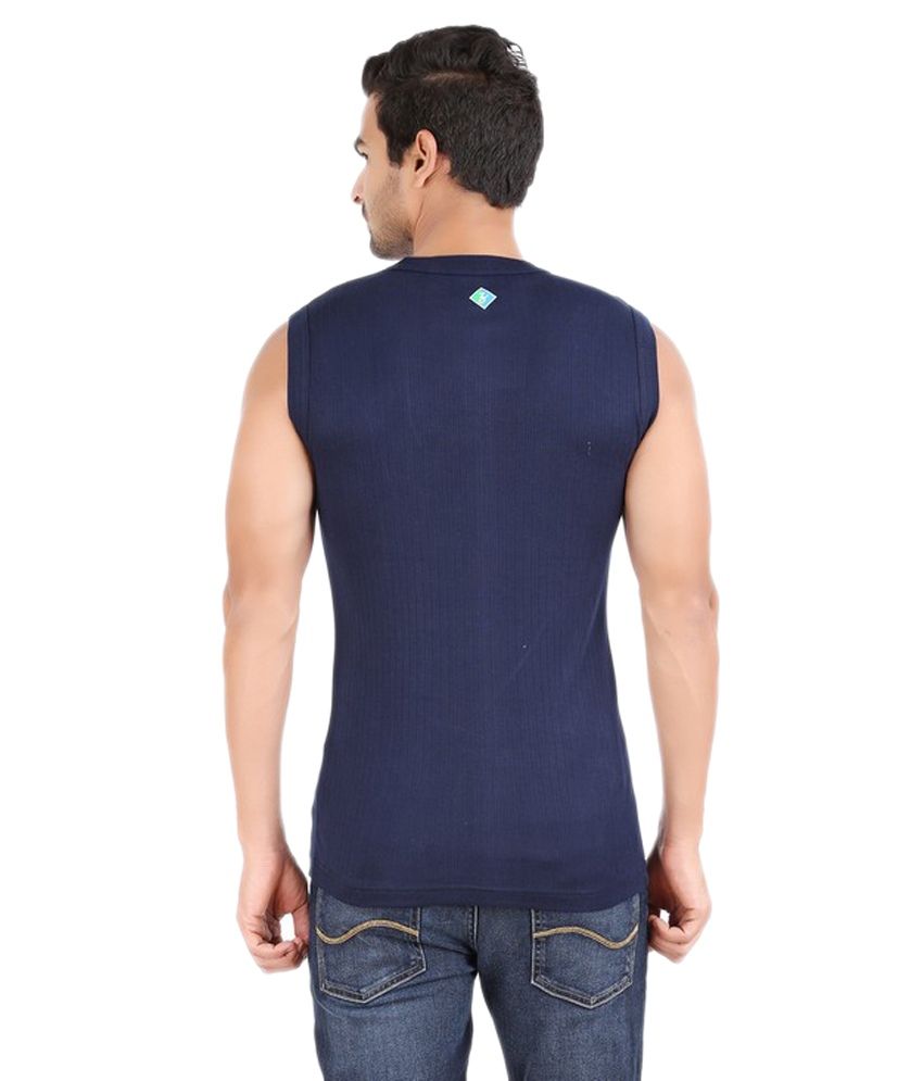 navy sleeveless tshirt