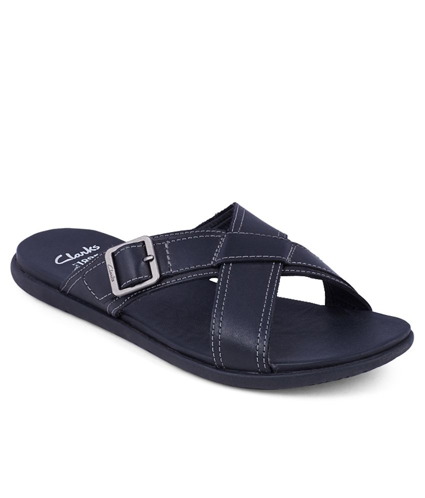 clarks black slippers