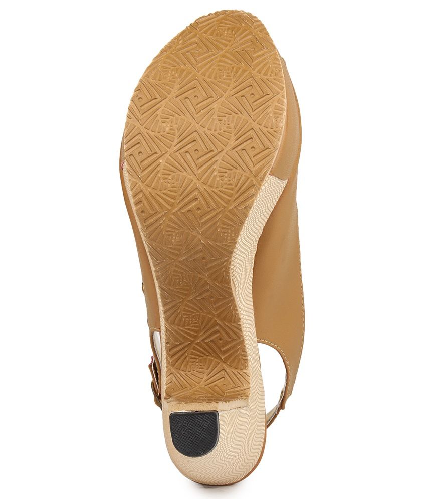 DJH Tan Block Sandals Price in India- Buy DJH Tan Block Sandals Online at Snapdeal