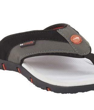 striker belt chappal