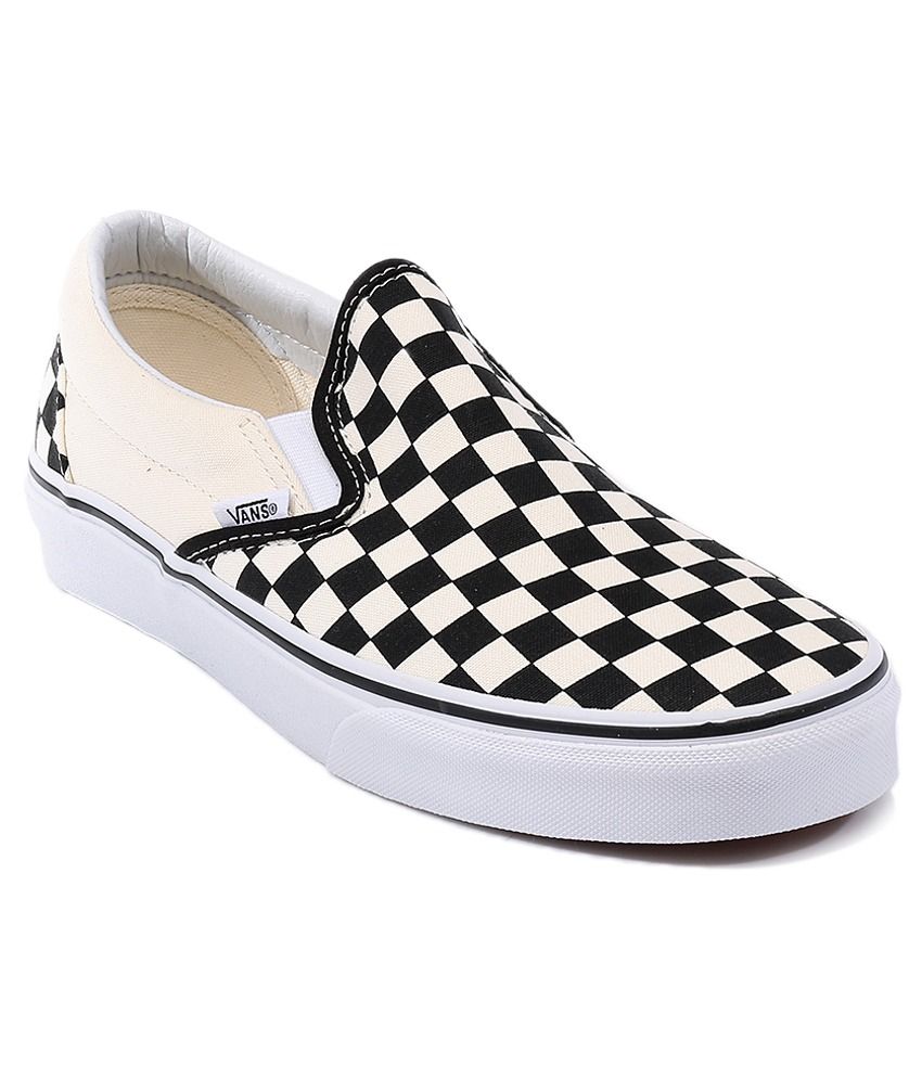 Vans Classic Slip On Black Casual Shoes Price in India