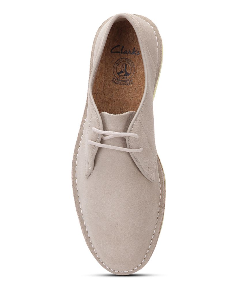 shoes to walk in sand