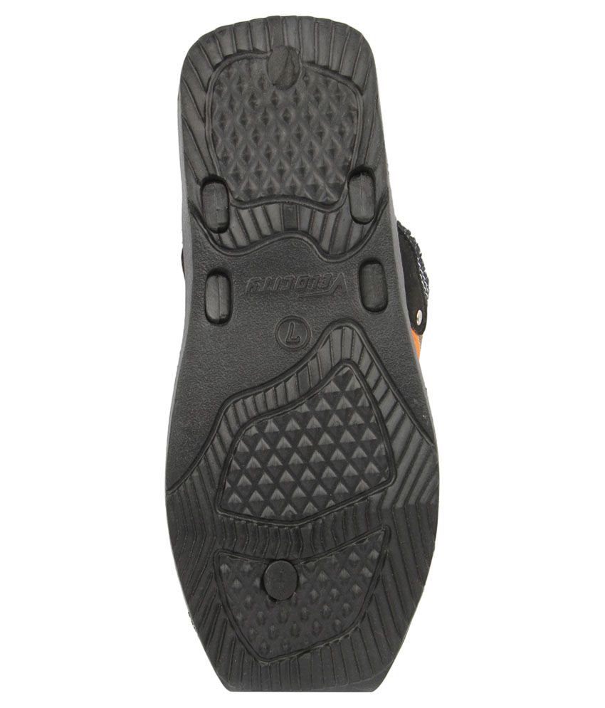 Thunder Black Daily Wear Slippers Price in India- Buy Thunder Black Daily Wear Slippers Online 