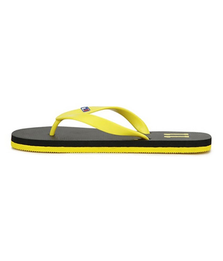 fila black flip flops