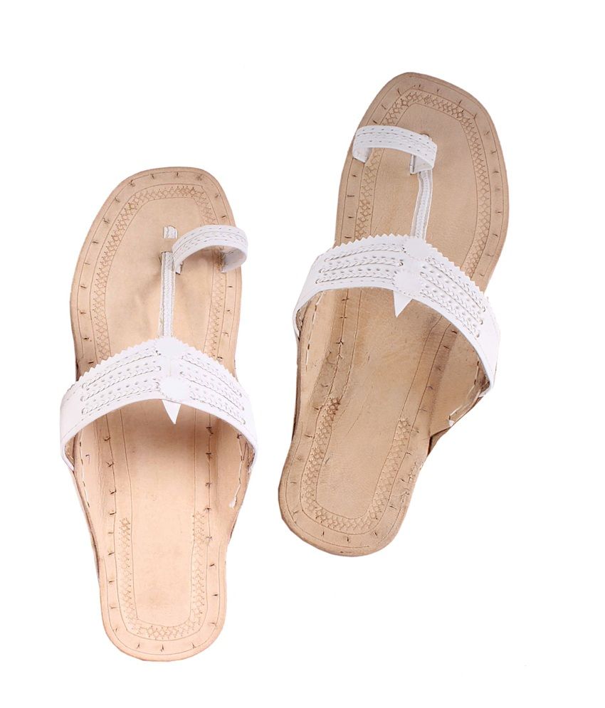 flite chappal white