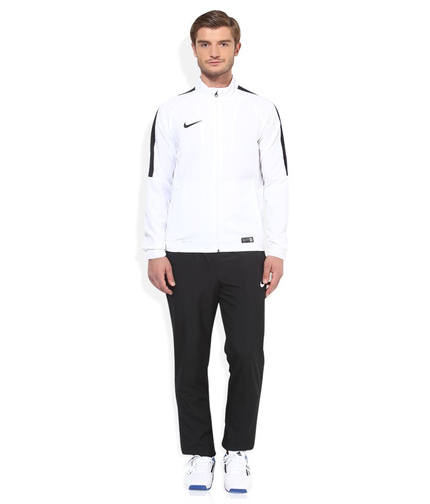 nike jacket snapdeal